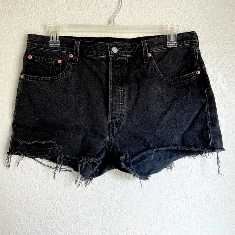 Levis 501 Jean Shorts